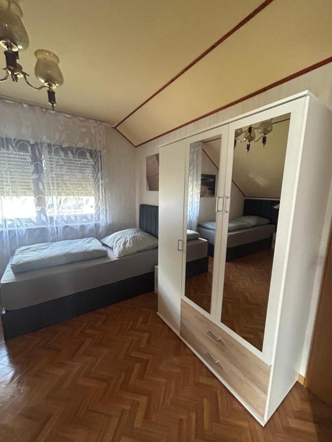 Erbach Ferienwohnung Erbach an der Danau ภายนอก รูปภาพ